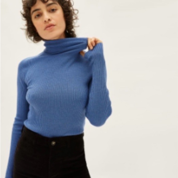 The Italian Merino Rib Turtle neck - Picture 1 of 6